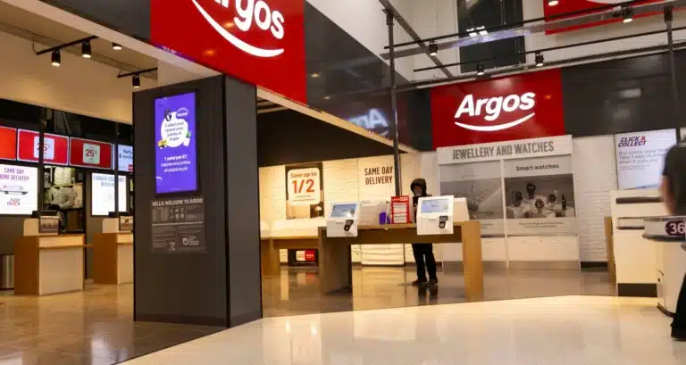 Sainsbury to sell Argos