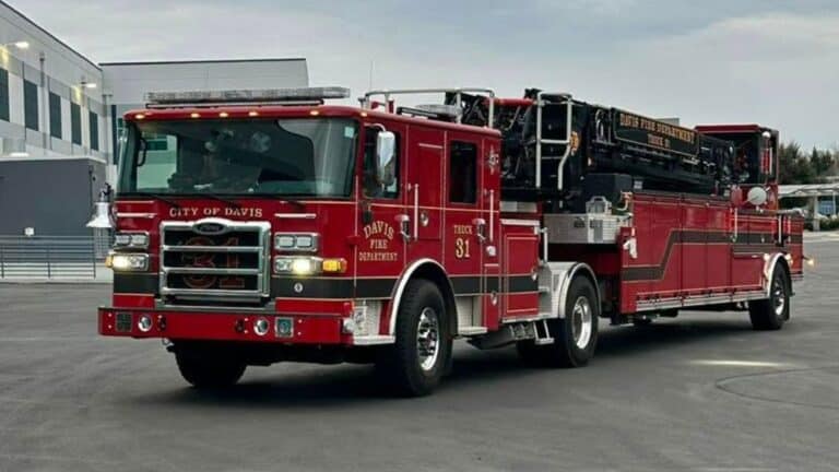 davis apartment complex fire
