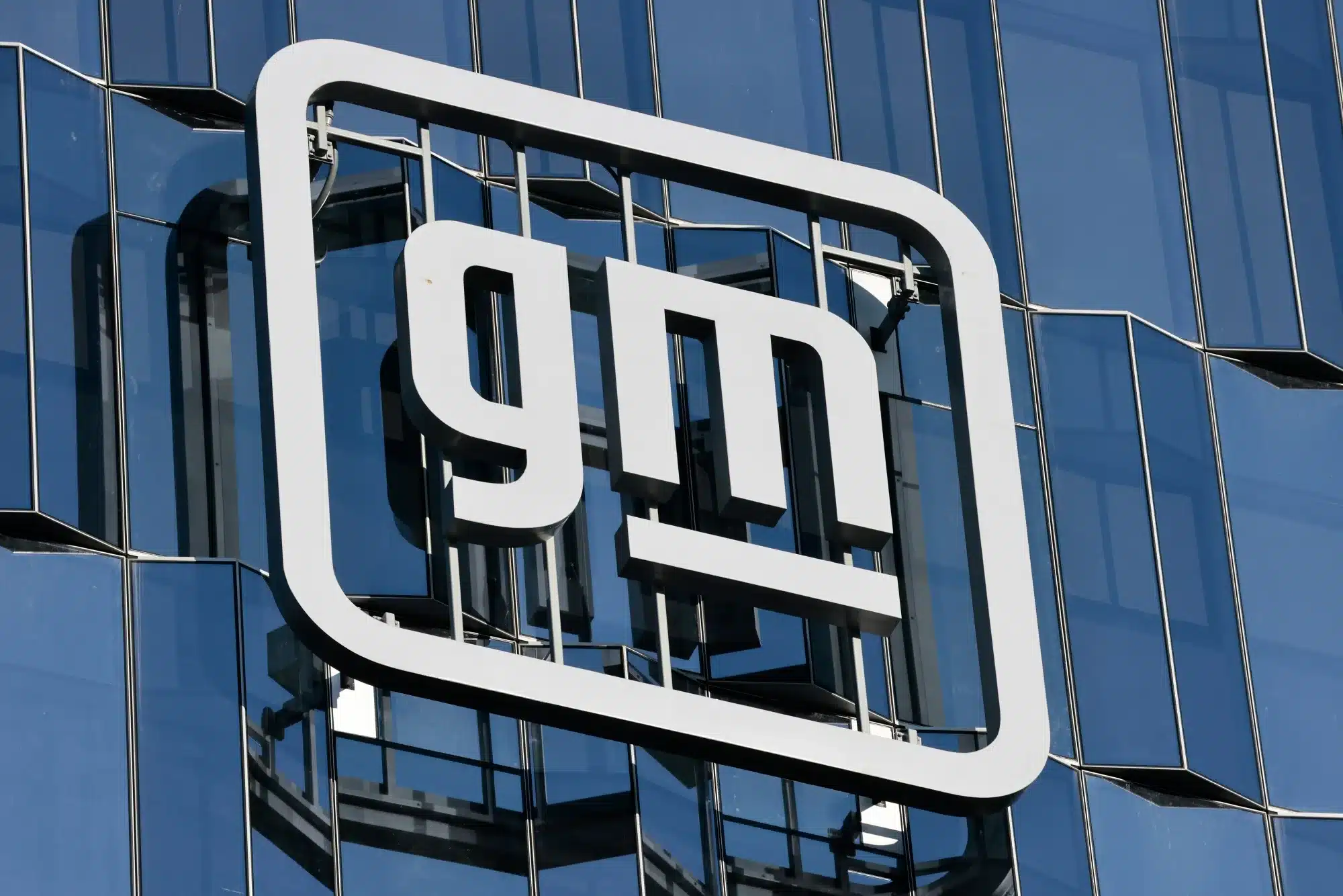GM $4.5 billion parts deal