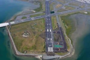 logan airport 27 runway closure