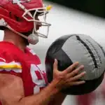 travis kelce chiefs training camp