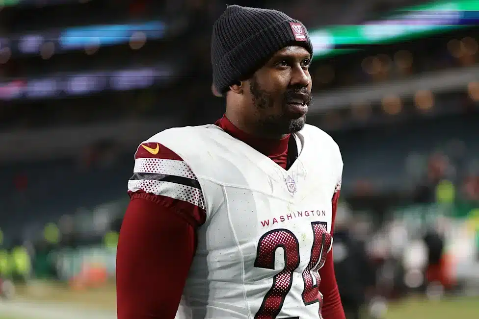 von miller cowboys contract