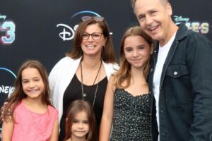 chad lowe