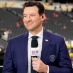 tony romo cbs leave statement