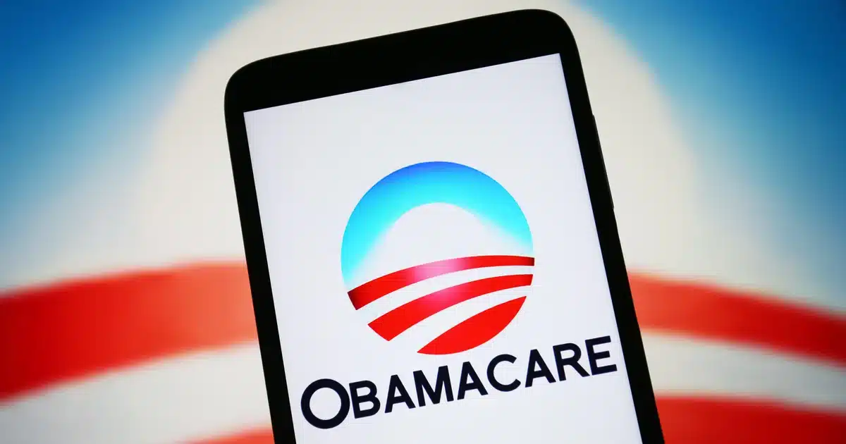 US cuts Obamacare subsidies